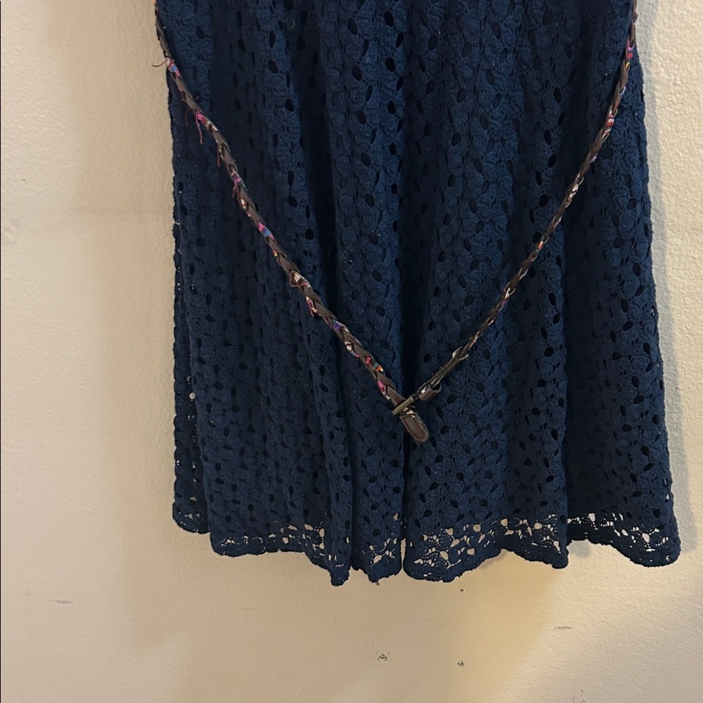 Lily Rose Navy Lace Dress - Picture 5 of 9